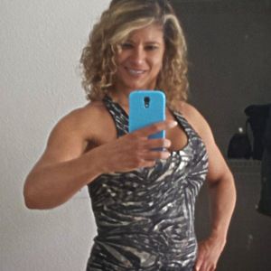 Meet your Posher, Lydia's